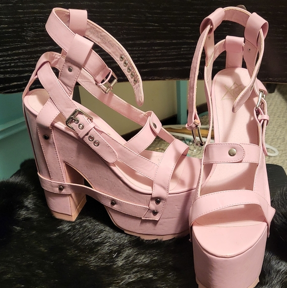 YRU Pink Nightcall Platform Sandal Heels - Picture 1 of 6